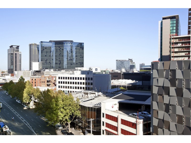 REF 20584/163 City Road, Southbank VIC 3006