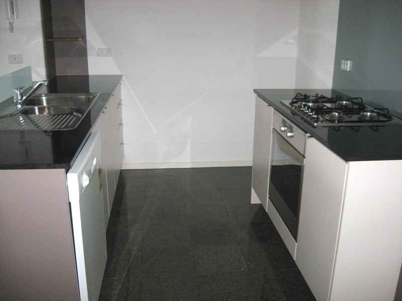 REF 20599/173 City Road, Southbank VIC 3006