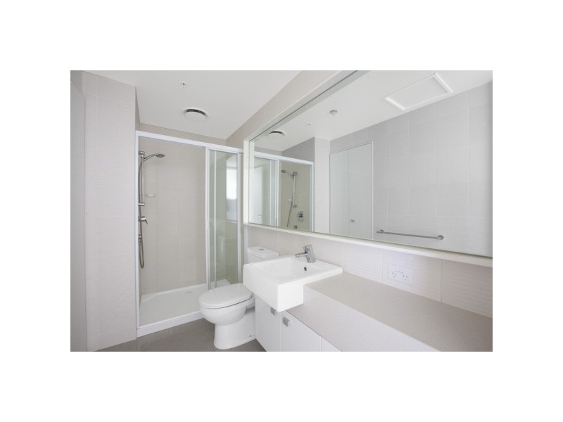 REF 20602/67 Whiteman Street, Southbank VIC 3006