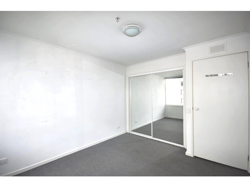 REF 20513/88 Southbank Boulevard, Southbank VIC 3006