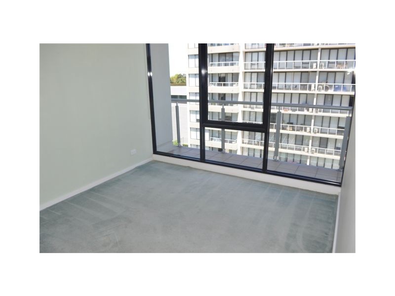 REF 20606/63 Dorcas Street, South Melbourne VIC 3205