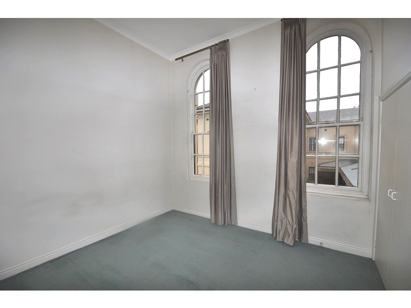 98 Wiltshire Drive, Kew VIC 3101