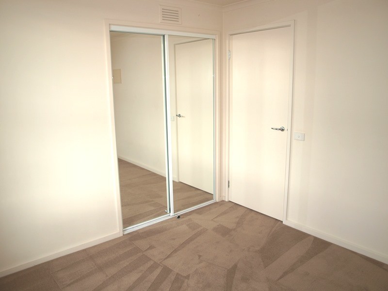 REF 20616/118 Dudley Street, West Melbourne VIC 3003