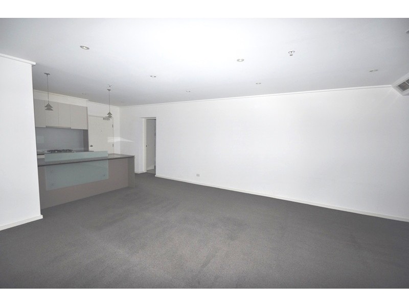 REF 20629/183 City Road, Southbank VIC 3006