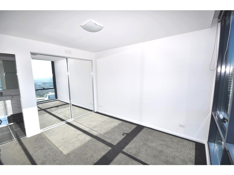 REF 20113/241 City Road, Southbank VIC 3006