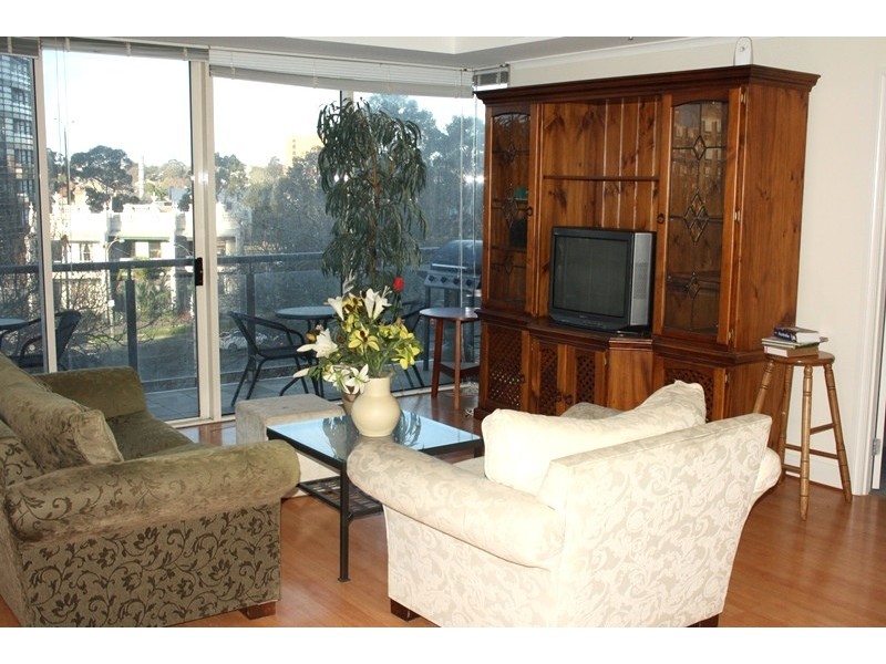 REF 20636/632 St Kilda Road, Melbourne VIC 3000