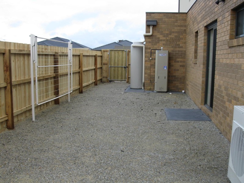 19 Arrowgrass Drive, Point Cook VIC 3030