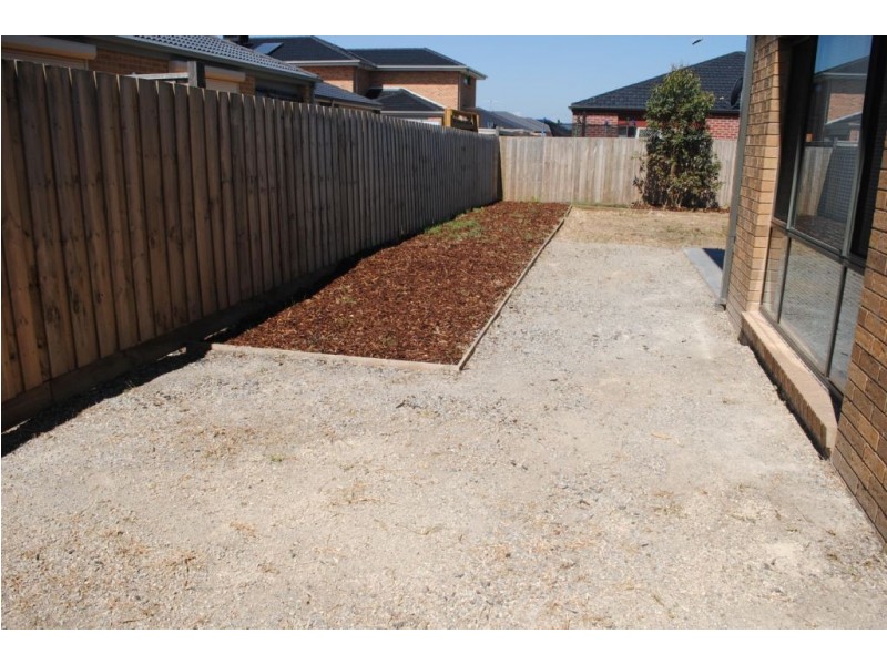 19 Arrowgrass Drive, Point Cook VIC 3030