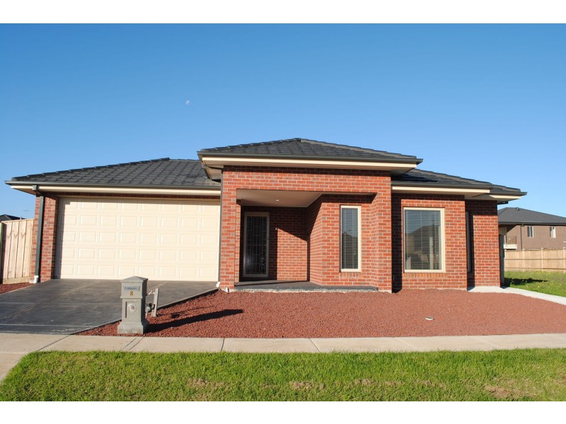 8 Ironwood Drive, Point Cook VIC 3030