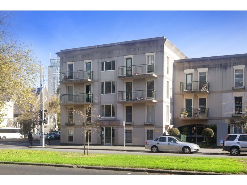 1/75 Drummond Street, Carlton VIC 3053