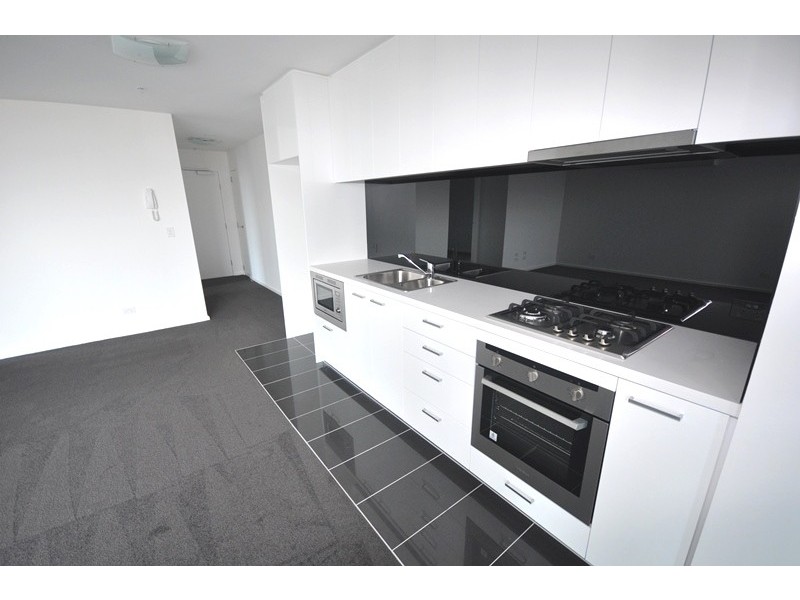 REF 27052/241 City Road, Southbank VIC 3006