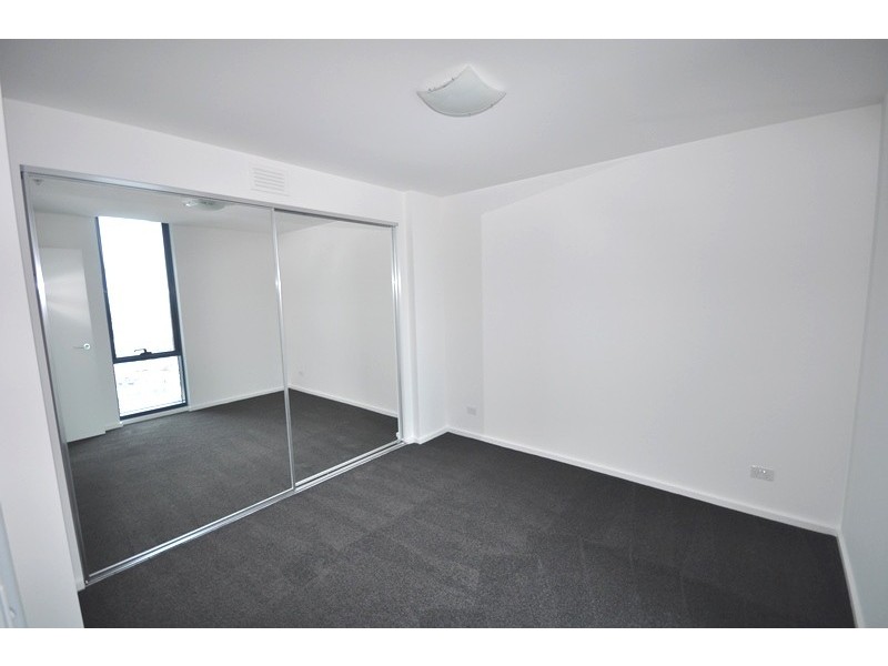 REF 27052/241 City Road, Southbank VIC 3006