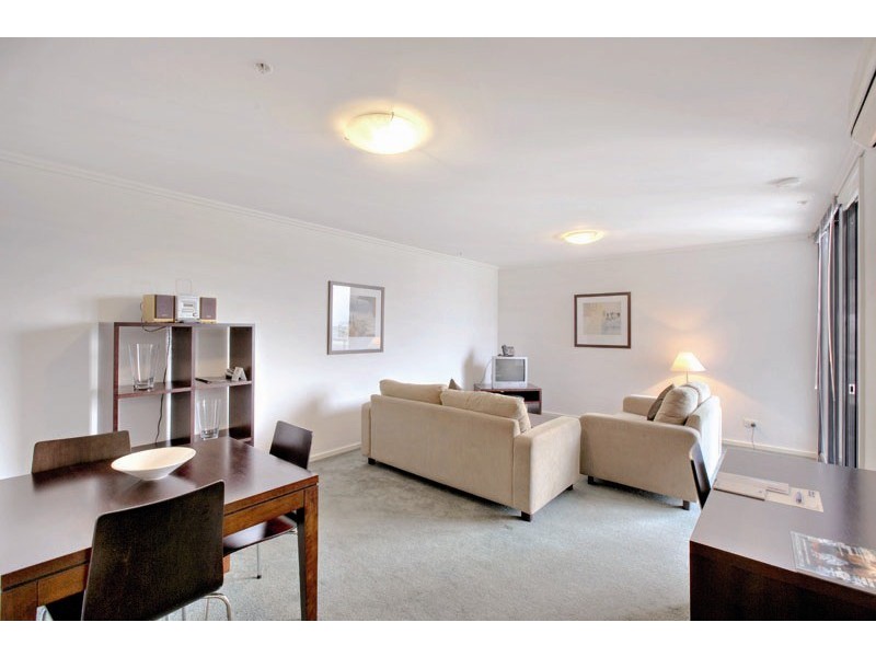 REF 20645/22 Kavanagh Street, Southbank VIC 3006