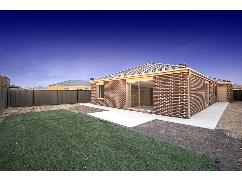 10 Countess Place, Point Cook VIC 3030