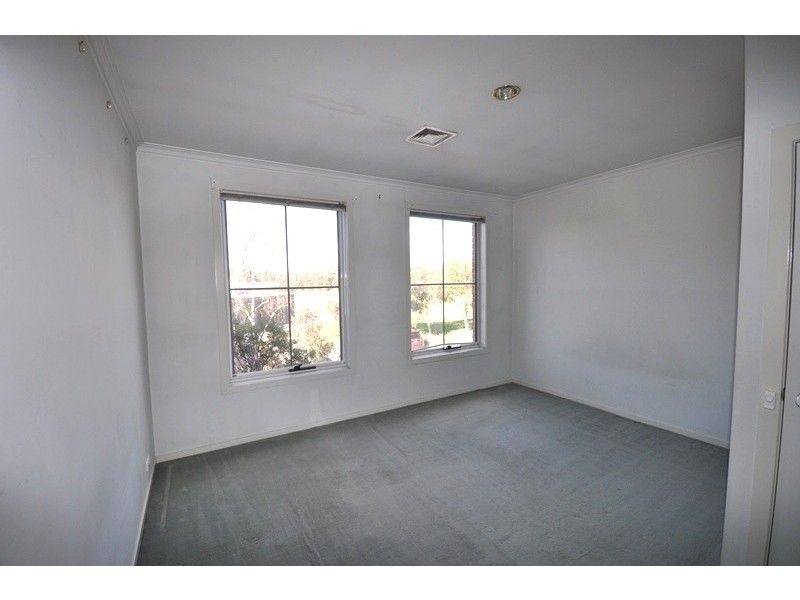 99 Field Street, Clifton Hill VIC 3068