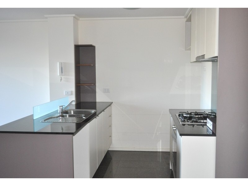 REF 20653/100 Kavanagh Street, Southbank VIC 3006