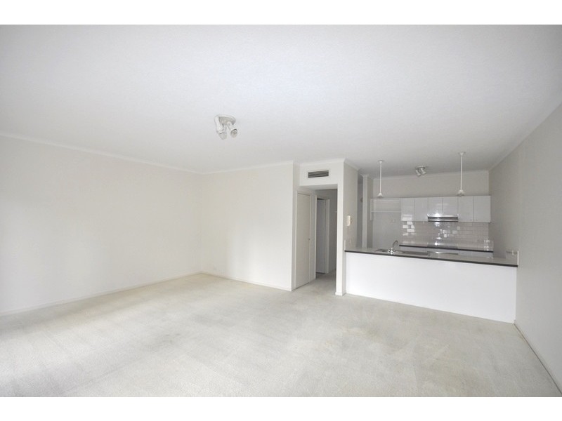 REF 20661/106 Southbank Boulevard, Southbank VIC 3006