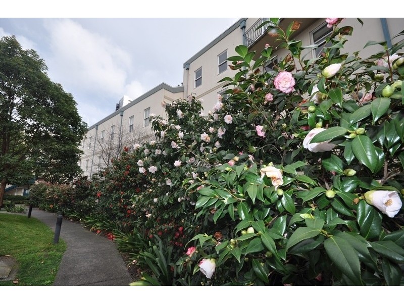 REF 20661/106 Southbank Boulevard, Southbank VIC 3006