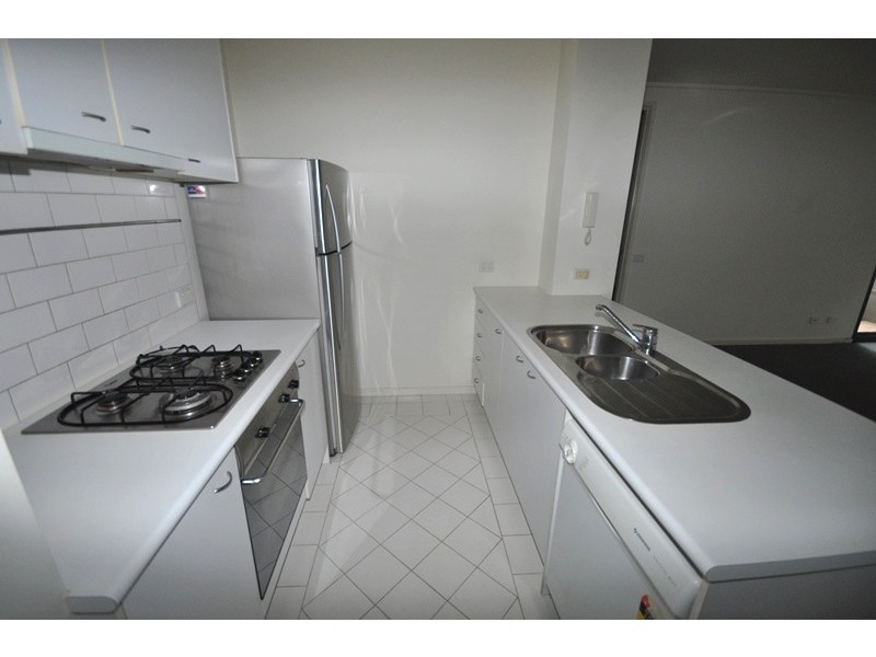 REF 20669/30A Bank Street, South Melbourne VIC 3205