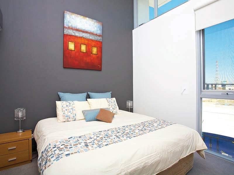 249/9 Wharf Street, Docklands VIC 3008