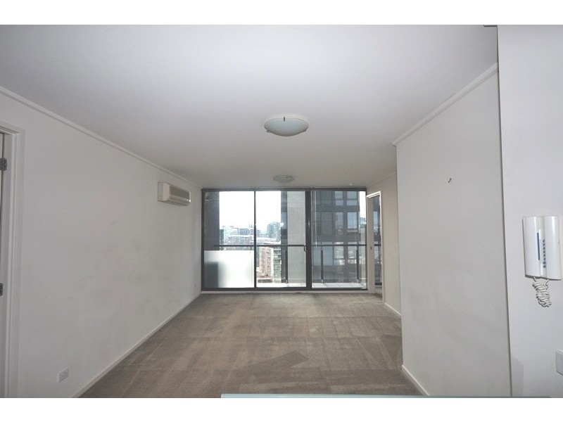 REF 20672/100 Kavanagh Street, Southbank VIC 3006