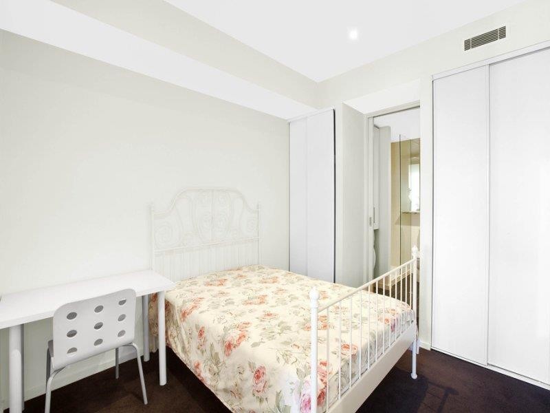 1111/225 Elizabeth Street, Melbourne VIC 3000