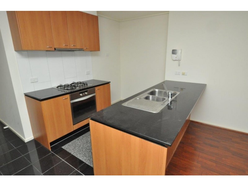 REF 20058/163 City Road, Southbank VIC 3006