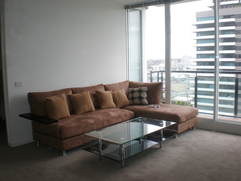 REF 20675/79 Whiteman Street, Southbank VIC 3006