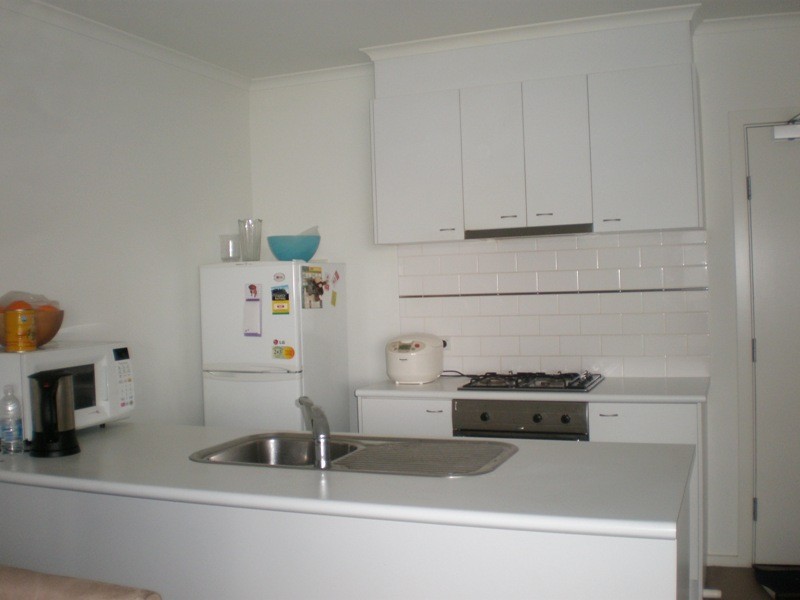 REF 20675/79 Whiteman Street, Southbank VIC 3006