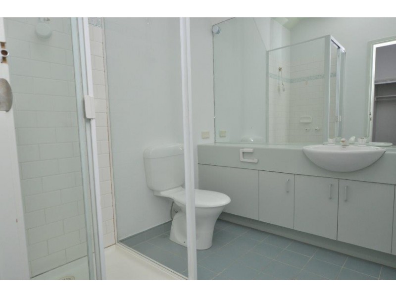 REF 20679/38 Wells Street, Southbank VIC 3006