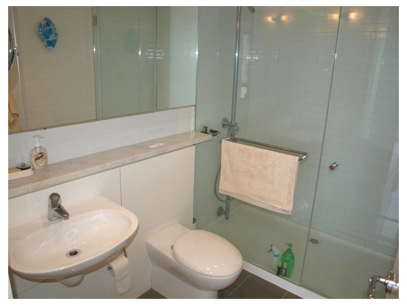 1703/28 Wills Street, Melbourne VIC 3000