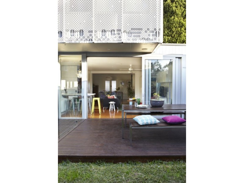 371 Howe Parade, Port Melbourne VIC 3207