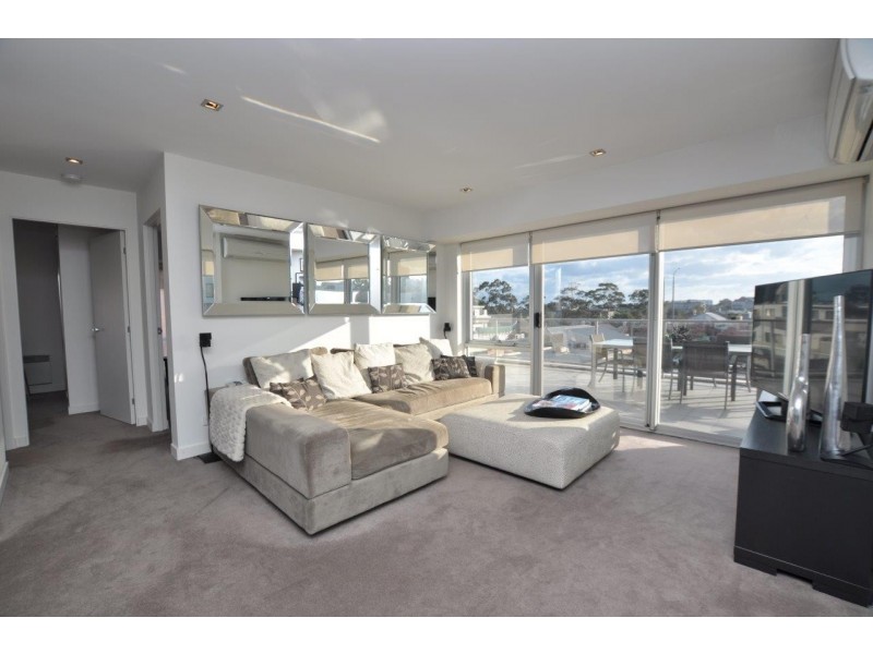 213/135 Inkerman Street, St Kilda VIC 3182