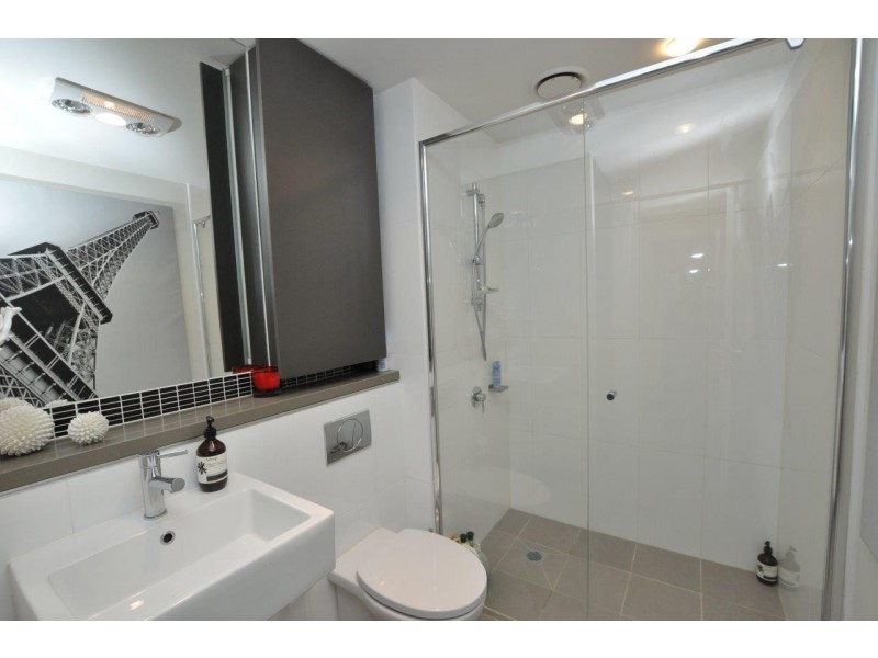 213/135 Inkerman Street, St Kilda VIC 3182