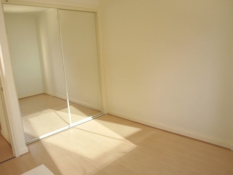 REF 20696/33 La Trobe Street, Melbourne VIC 3000