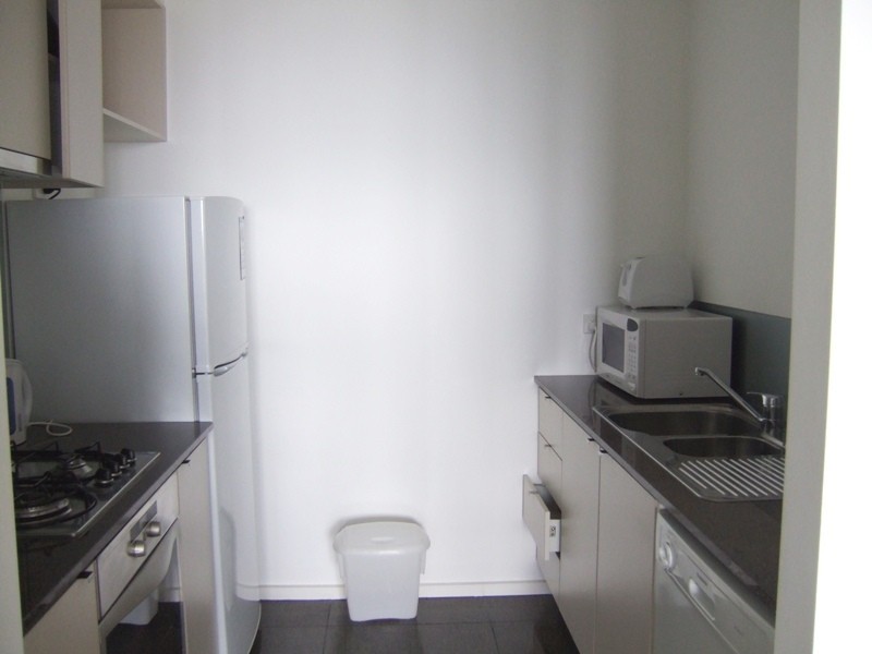 REF 20697/183 City Road, Southbank VIC 3006