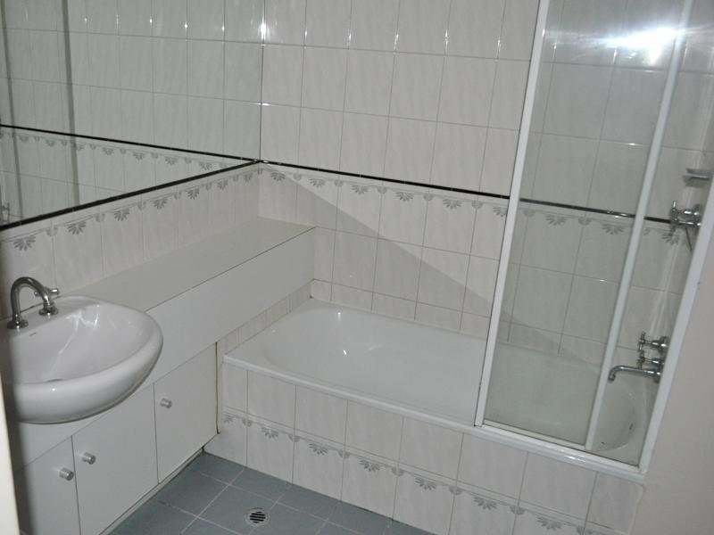 REF 20700/28 Jeffcott Street, West Melbourne VIC 3003