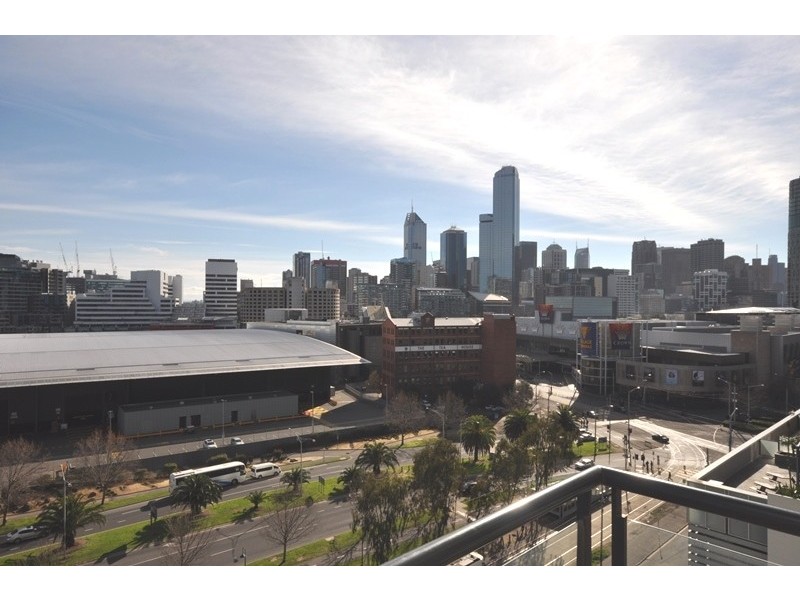 REF 20702/79 Whiteman Street, Southbank VIC 3006