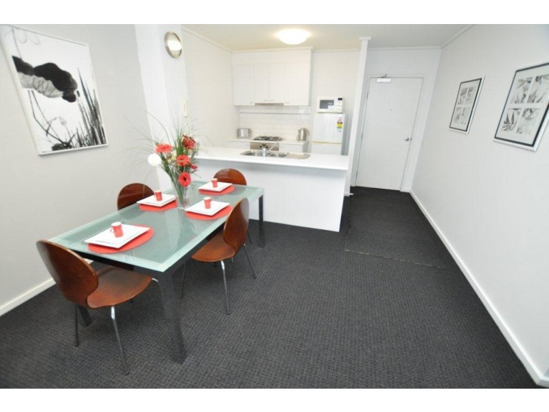 REF 20703/99 Whiteman Street, Southbank VIC 3006