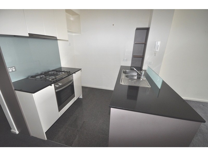 REF 20708/100 Kavanagh Street, Southbank VIC 3006