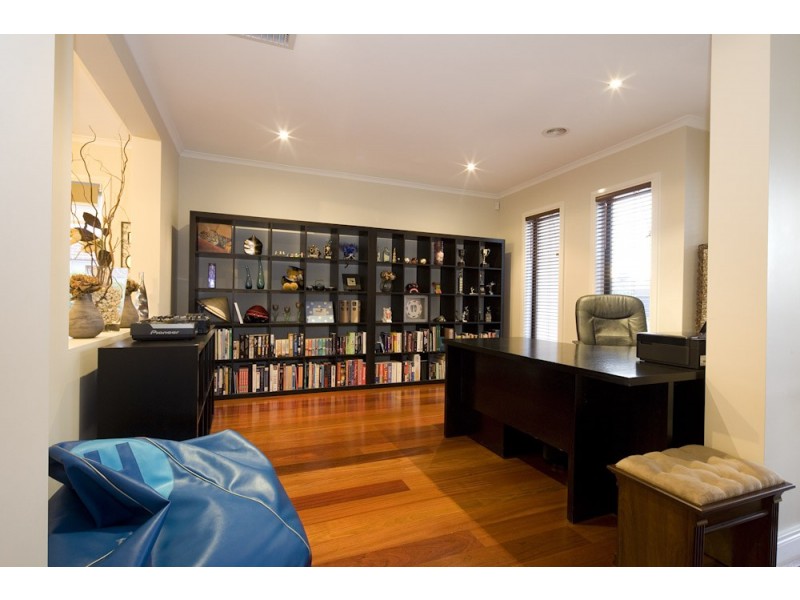 29 Drysdale Crescent, Point Cook VIC 3030