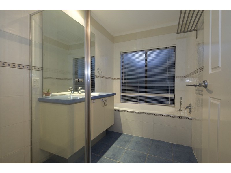 29 Drysdale Crescent, Point Cook VIC 3030