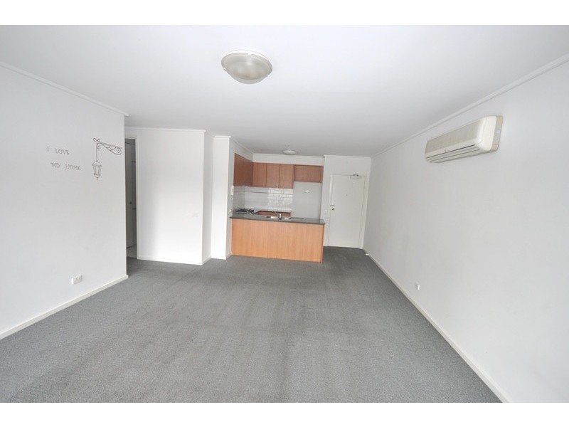 REF 20117/28 Bank Street, South Melbourne VIC 3205