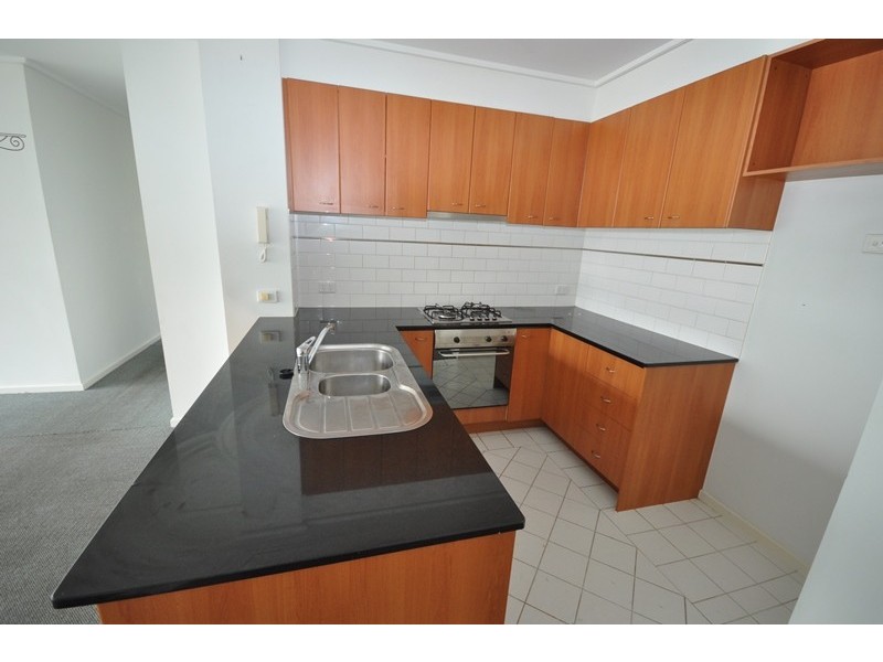 REF 20117/28 Bank Street, South Melbourne VIC 3205