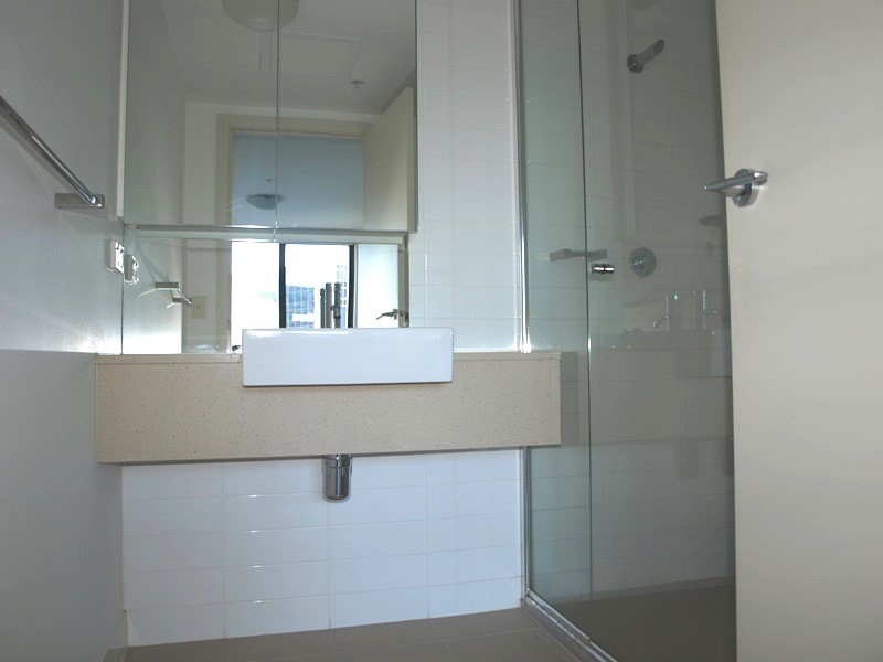 1408/100 Harbour Esplanade, Docklands VIC 3008