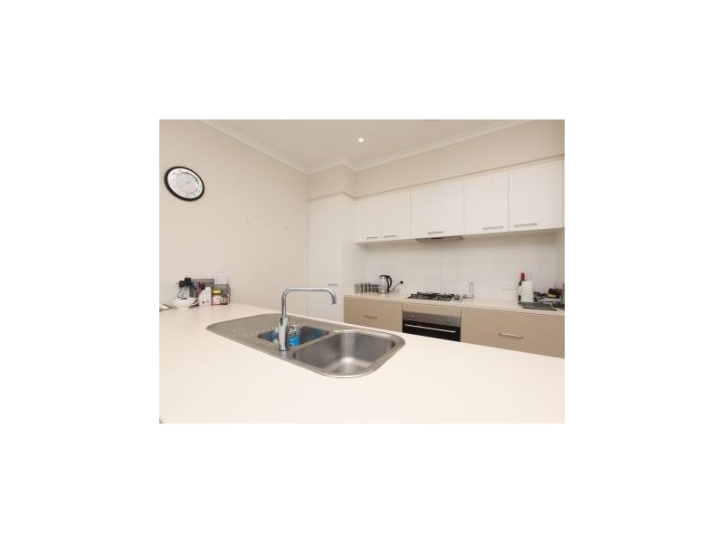 27 Turnstone Drive, Point Cook VIC 3030