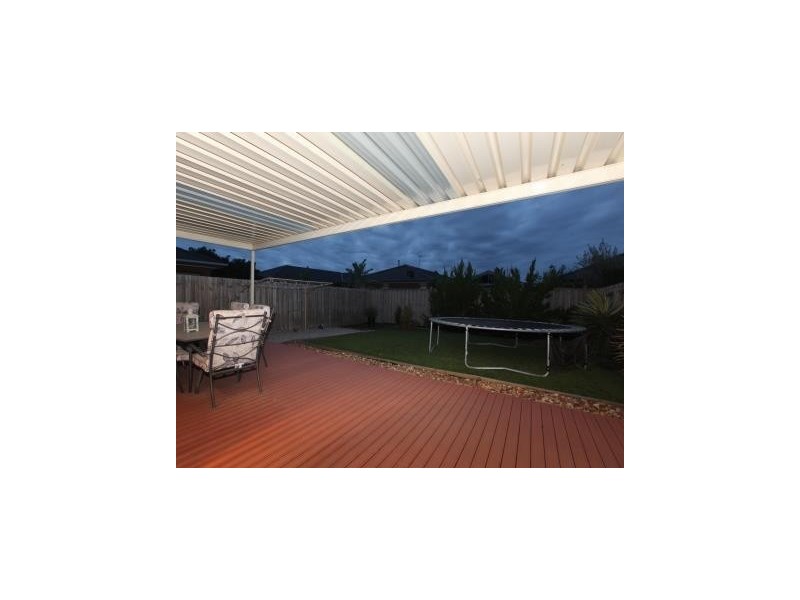 27 Turnstone Drive, Point Cook VIC 3030