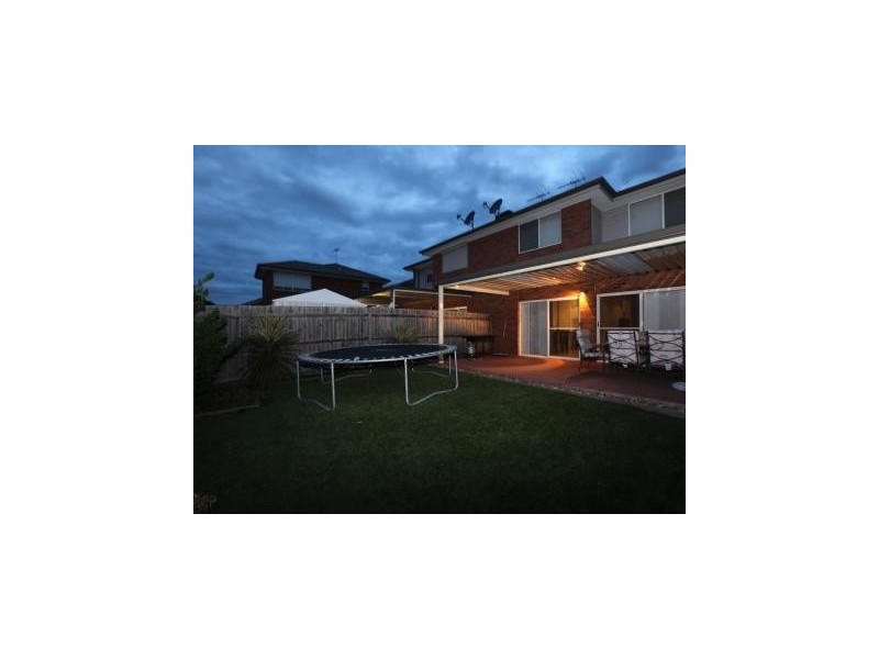 27 Turnstone Drive, Point Cook VIC 3030