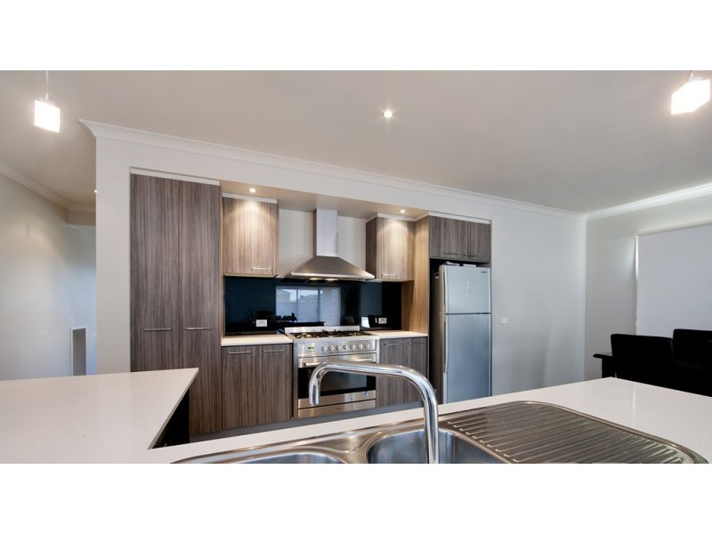 19 Hilderbrand Avenue, Williams Landing VIC 3027