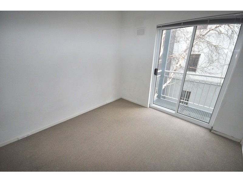 REF 20728/1066 Lygon Street, Carlton VIC 3053